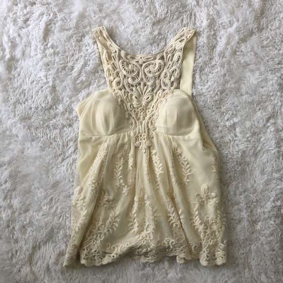 Elegant Lace Trim White Top - Picture 3 of 7